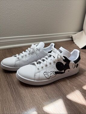 Adidas Stan Smith Mickey Black & White Sneakers Size 8M/9W